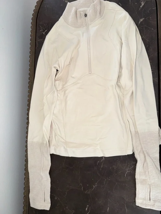 *NWT* FREE PEOPLE
UNDERCOVER BASE LAYER
SET (TOP W/ LEGGINGS) - Picture 8 of 14